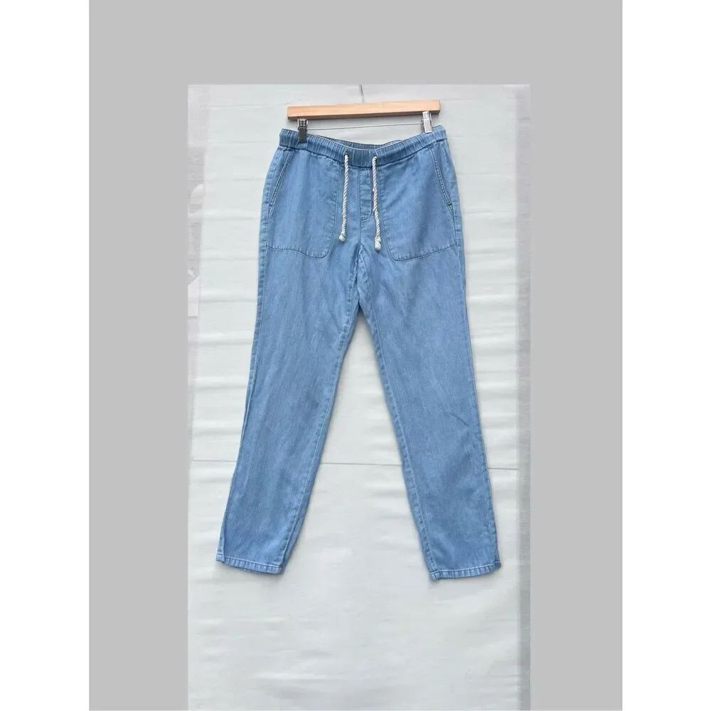 J . Jill Denim jogger pant with rope tie closure Women’s Size Small